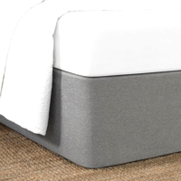Wraparound Bed Skirt для спальні