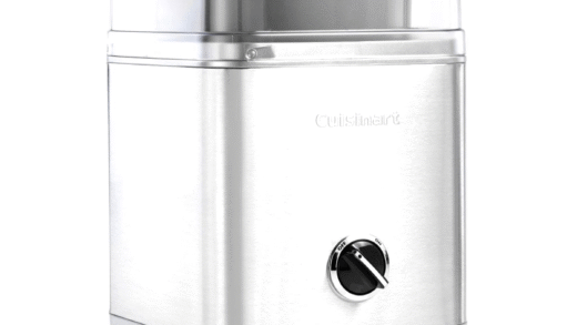 Морозивниця Cuisinart ICE 30BC в дії