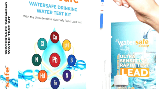 Тестування води в басейні