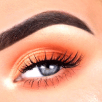 Помаранчеві тіні для повік на макіяжі