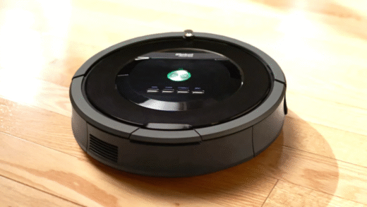 Робот-пилосос Roomba в дії