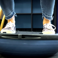 Балансувальна дошка для фізичних вправ